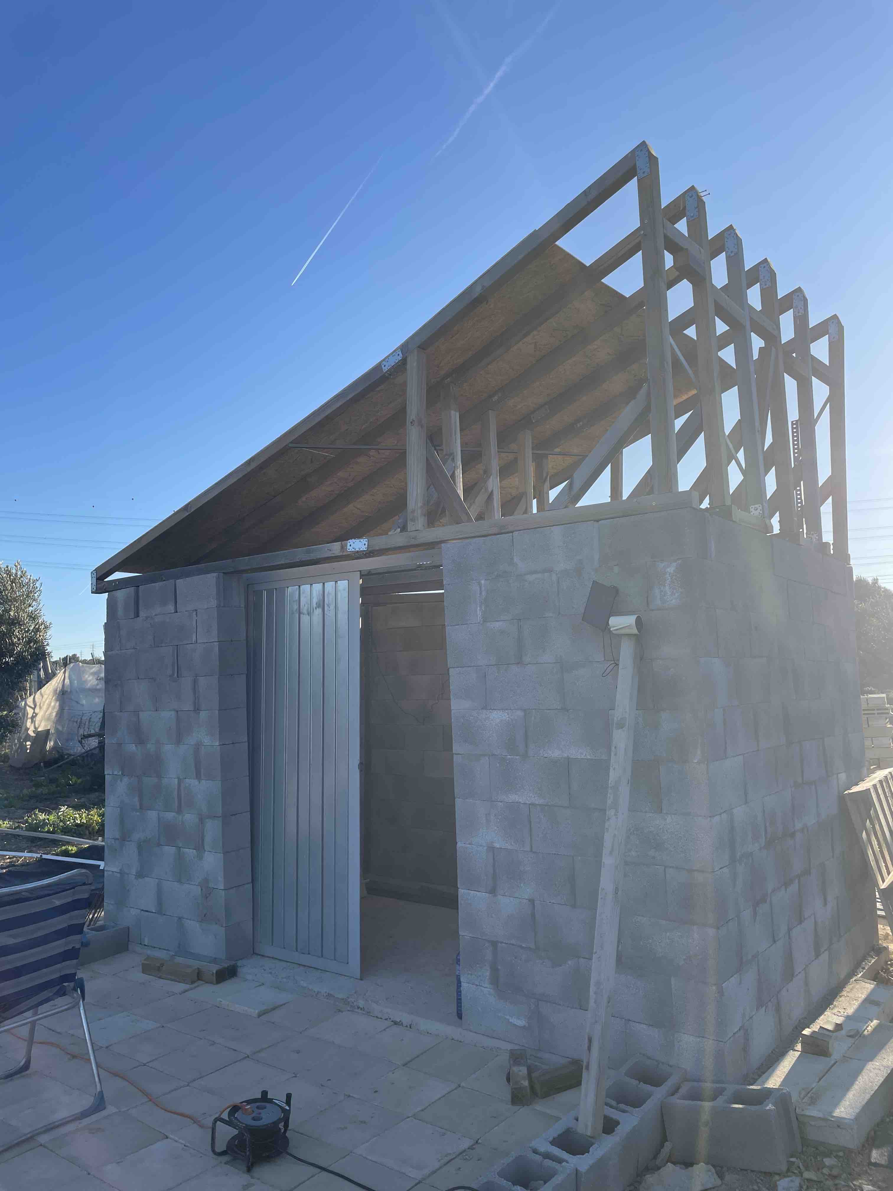 Roof OSB installation